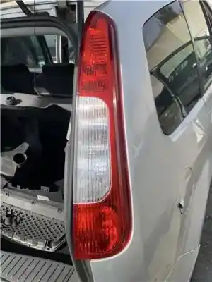 Автозапчасти б/у правый задний фонарь за ford focus c-max 2.0 tdci ссылки oem iam 1347454