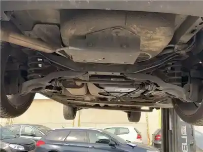 Автозапчастина б/у задня вісь для ford focus c-max 2.0 tdci посилання на oem iam 1758060  
