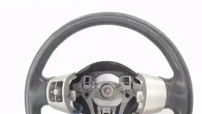 Pièce détachée automobile d'occasion volant pour toyota yaris (ksp9/scp9/nlp9) 1.3 cat références oem iam 305460899fka  