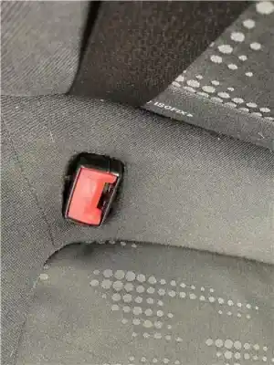 Автозапчасти б/у ЛЕВЫЙ ЗАДНИЙ КРЮК РЕМНЯ за OPEL CORSA D  ссылки OEM IAM 13274778  