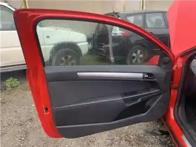 Автозапчасти б/у левая передняя дверь за opel astra h gtc (a04) 1.7 cdti (l08) ссылки oem iam 94711559  