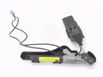 Tweedehands auto-onderdeel riemhaak links voor voor citroen c2 (jm_) 1.4 hdi oem iam-referenties 96437498