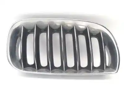 Peça sobressalente para automóvel em segunda mão grelha de pára choques direita por bmw serie x3 (e83) 3.0d referências oem iam 51133402910