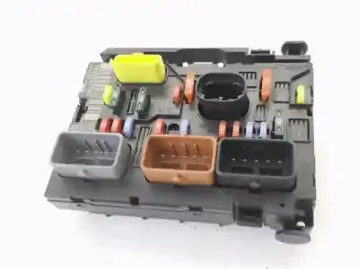 Second-hand car spare part fuse box unit for citroen c3 i (fc_, fn_) 1.4 i oem iam references 9659741780  9650664080