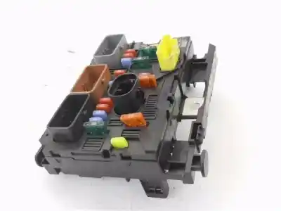 Second-hand car spare part fuse box unit for citroen c3 i (fc_, fn_) 1.4 i oem iam references 9659741780  9650664080