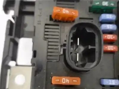 Second-hand car spare part fuse box unit for citroen c3 i (fc_, fn_) 1.4 i oem iam references 9659741780  9650664080