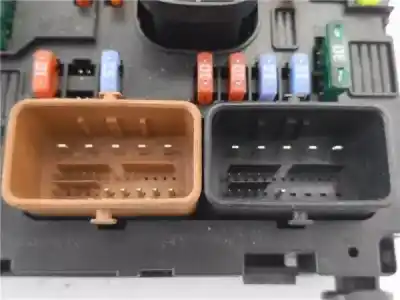 Second-hand car spare part fuse box unit for citroen c3 i (fc_, fn_) 1.4 i oem iam references 9659741780  9650664080