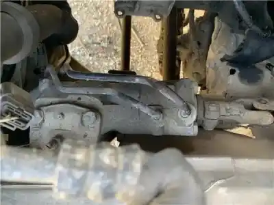 Second-hand car spare part steering box for nissan terrano ii (r20) 2.7 td 4wd oem iam references 492000f000