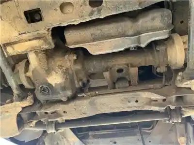 Second-hand car spare part front differential for nissan terrano ii (r20) 2.7 td 4wd oem iam references 38501g2302  3850107g17