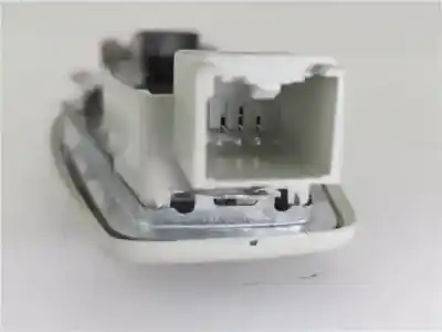 Pezzo di ricambio per auto di seconda mano luce interna per ford c-max/grand c-max dxa cb7 desde 08/2010 hasta 03/2 c-max titanium 998 cc (1.0 ltr) /92kw [enm1/e riferimenti oem iam 2038689  8m5113776ed