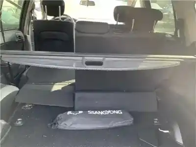 Автозапчастина б/у задній лоток для ssangyong kyron 2.0 200 xdi 2wd посилання на oem iam 7681009003lam  