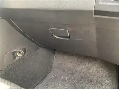 Автозапчасти б/у бардачок за ssangyong kyron 2.0 200 xdi 2wd ссылки oem iam 7778008000