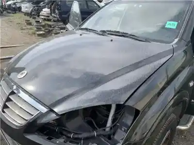 Автозапчастина б/у капок для ssangyong kyron 2.0 200 xdi 2wd посилання на oem iam 6182009003  6101109111