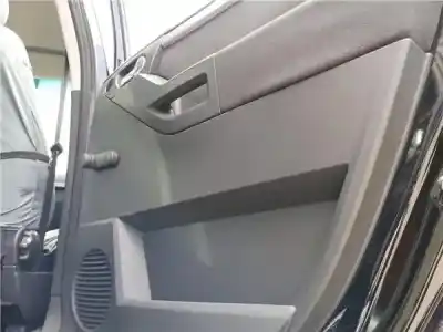 Автозапчастина б/у ручка заднього правого скла для OPEL MERIVA A MONOSPACE (X03) 1.7 CDTI (E75) Посилання на OEM IAM 5140072  