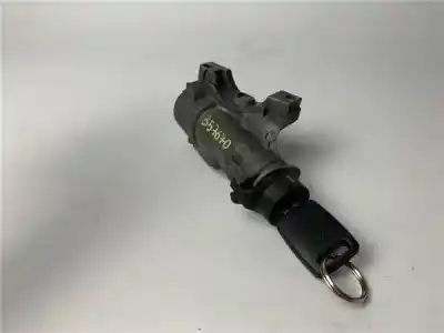 Second-hand car spare part ignition switch for audi a2 (8z) 1.4 oem iam references 4b0905851c  