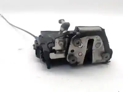 Peça sobressalente para automóvel em segunda mão fechadura da porta traseira esquerda por toyota auris (e15) 2.0 d-4d referências oem iam 6906042020