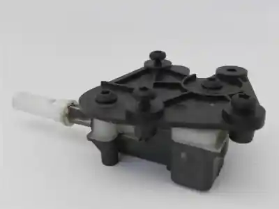 Second-hand car spare part front right central locking system for audi a3 (8p1) 1.6 ambiente oem iam references 8e9827833  4b9962115c