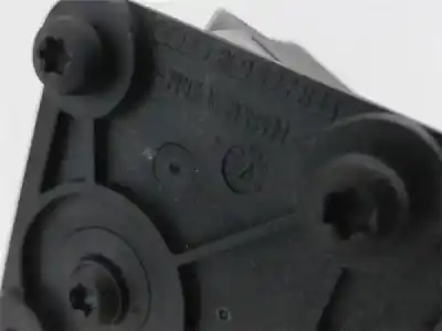 Second-hand car spare part front right central locking system for audi a3 (8p1) 1.6 ambiente oem iam references 8e9827833  4b9962115c