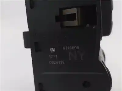 Pezzo di ricambio per auto di seconda mano controllo della luce per opel corsa c (x01) 1.7 dti (f08 f68) riferimenti oem iam 9138121  9116609
