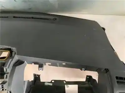 Peça sobressalente para automóvel em segunda mão tablier por toyota auris (e15) 2.0 d-4d referências oem iam 5530202170b1  5530302190b0