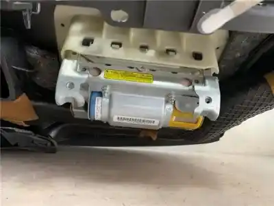 Peça sobressalente para automóvel em segunda mão tablier por toyota auris (e15) 2.0 d-4d referências oem iam 5530202170b1  5530302190b0