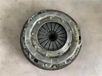 Peça sobressalente para automóvel em segunda mão kit de embreagem por nissan terrano ii (r20) 2.7 td 4wd referências oem iam 300017f025