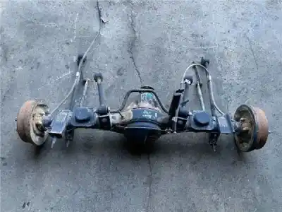 Peça sobressalente para automóvel em segunda mão charrió / suporte de eixo de trás por nissan terrano ii (r20) 2.7 td 4wd referências oem iam 430107f001