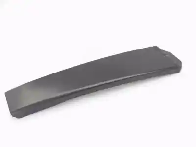 Peça sobressalente para automóvel em segunda mão molduras frontais por audi a2 (8z) 1.4 referências oem iam 8z0853351a03c