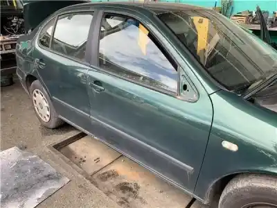Автозапчасти б/у дверь передняя правая за seat toledo ii (1m2) 1.6 ссылки oem iam 1m0831056m  