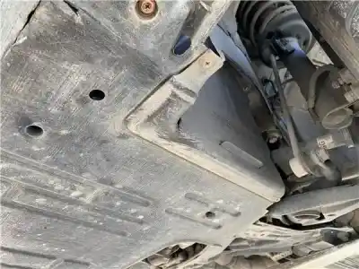 Автозапчасти б/у защитная крышка за toyota yaris (ksp9/scp9/nlp9) 1.4 turbodiesel cat ссылки oem iam 514410d130  