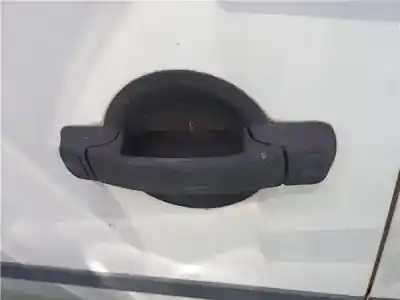 Автозапчасти б/у правая сторона внешняя ручка за FIAT I DOBLO (119) 1.9 JTD ссылки OEM IAM 735309961  223A7000
