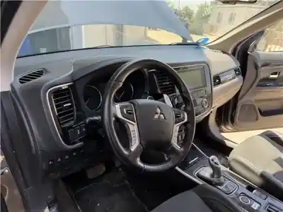 Recambio de automóvil de segunda mano de KIT AIRBAG para MITSUBISHI OUTLANDER (GF0/GG0) 2.0 PHEV KAITEKI 4WD (GG2W) referencias OEM IAM 7030A687  