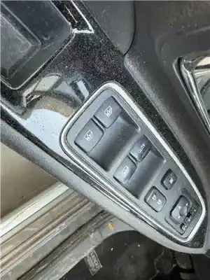 Автозапчасти б/у выключатель левого переднего окна за mitsubishi outlander (gf0/gg0) 2.0 phev kaiteki 4wd (gg2w) ссылки oem iam 8608a347  