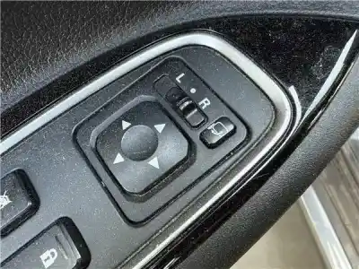 Автозапчасти б/у выключатель левого переднего окна за mitsubishi outlander (gf0/gg0) 2.0 phev kaiteki 4wd (gg2w) ссылки oem iam 8608a347  