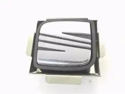 Second-hand car spare part TAILGATE BACK DOOR HANDLE for SEAT LEON (1P1)  OEM IAM references 6J4827565A  