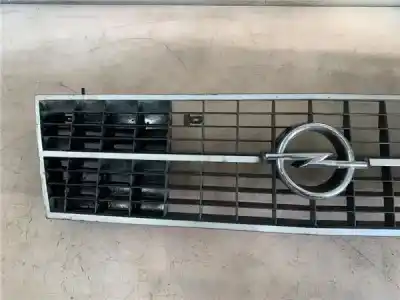 Peça sobressalente para automóvel em segunda mão grelha frontal por opel kadett e (t85) 1.6 d (c19, d19) referências oem iam 1320027  