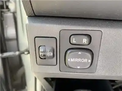 Автозапчасти б/у управление зеркалом за toyota yaris (ksp9/scp9/nlp9) 1.4 turbodiesel cat ссылки oem iam 848700f010