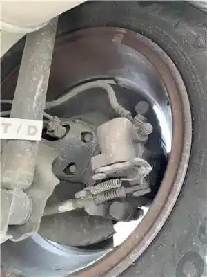 Автозапчасти б/у задний правый тормозной суппорт за toyota yaris (ksp9/scp9/nlp9) 1.4 turbodiesel cat ссылки oem iam 478300d020