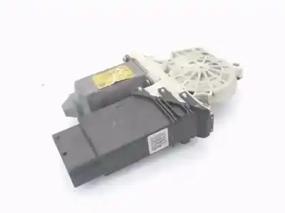 Pièce détachée automobile d'occasion Moteur Lève Vitre Avant Gauche pour VOLKSWAGEN GOLF IV BERLINA (1J1) 1.9 TDI Références OEM IAM 1J1959801C  