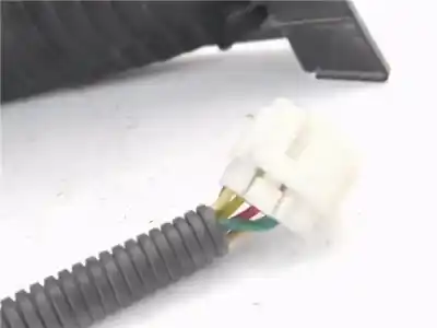 Pezzo di ricambio per auto di seconda mano luci posteriori destra per kia sorento (bl) 2.5 crdi riferimenti oem iam 924023e010  