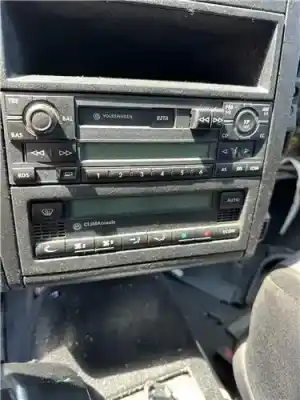 İkinci el araba yedek parçası ses sistemi / radyo cd için volkswagen golf iv berlina (1j1) 1.6 16v oem iam referansları 1j0035186e  