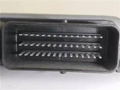 Peça sobressalente para automóvel em segunda mão centralina de motor uce por renault clio ii fase i (b/cb0) 1.4 16v (b/cb0l) referências oem iam 8200214973  s118301113