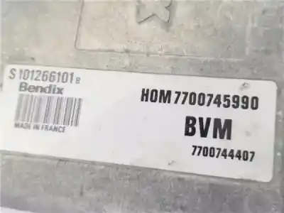 Tweedehands auto-onderdeel ecu motorcontroller voor renault r 21 berlina (b/l48) 2.0 (b48c) oem iam-referenties 7700745990  s101266101b
