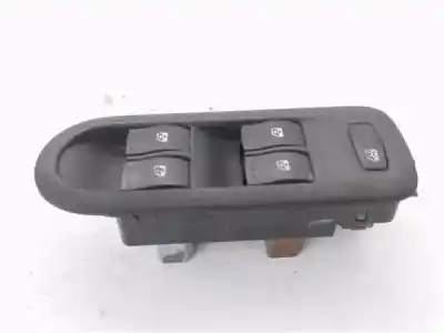 Автозапчасти б/у выключатель левого переднего окна за renault megane ii ranchera familiar (km0/1_) 1.5 dci (km02. km13) ссылки oem iam 8200315033  156018070