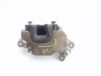 Pièce détachée automobile d'occasion Moteur De Verrouillage Central Avant Droit pour NISSAN TERRANO/TERRANO II (R20) 2.4 4WD Références OEM IAM 805000F065  