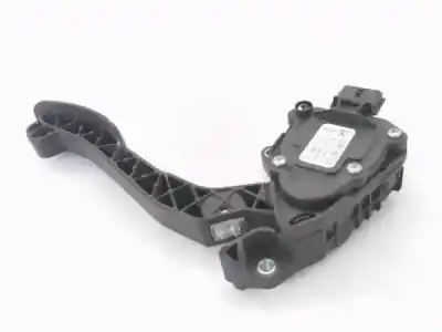 Second-hand car spare part accelerator pedal for renault master iii autobús (jv) 2.3 dci 125 fwd (jv0c jv0d jv0h jv0g jv0j) oem iam references 180101626r  