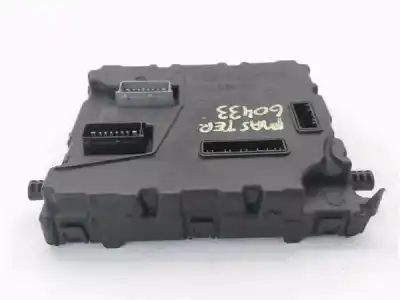 Second-hand car spare part fuse box unit for renault master iii autobús (jv) 2.3 dci 125 fwd (jv0c jv0d jv0h jv0g jv0j) oem iam references 284b13324r  