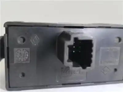 Pezzo di ricambio per auto di seconda mano interruttore per renault master iii autobús (jv) 2.3 dci 125 fwd (jv0c jv0d jv0h jv0g jv0j) riferimenti oem iam e3160101  