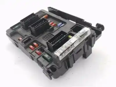 Second-hand car spare part fuse box unit for citroen berlingo 1.9 d multispace oem iam references 9650618580  u118470002j