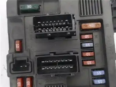 Second-hand car spare part fuse box unit for citroen berlingo 1.9 d multispace oem iam references 9650618580  u118470002j